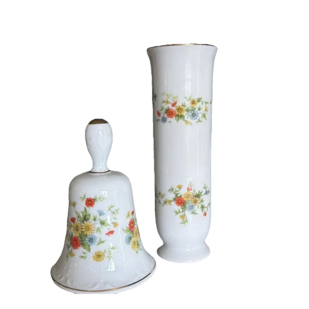 Vintage Lefton Daisies Floral Gold Rim Hand Painted China  Bud Vase‎ 6.5 & Bell